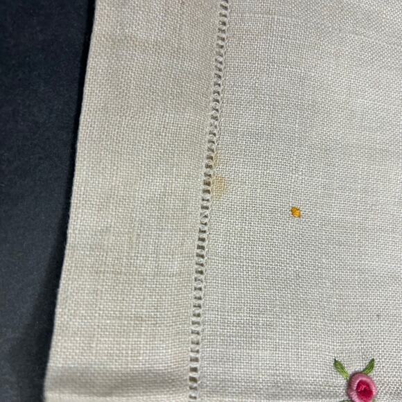 Vintage Lot of 3 Linen Kitchen Towels Emboridered Crocheted - Picture 8 of 11